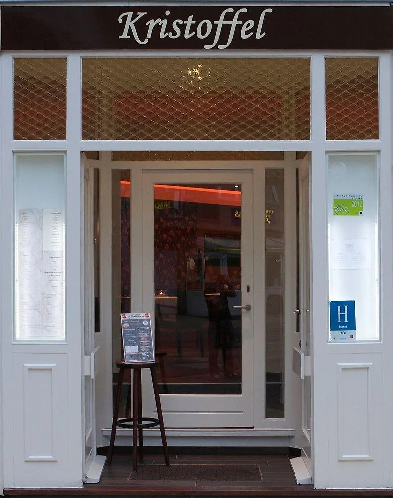 Hotel Kristoffel - Ontbijt Inbegrepen Middelkerke 3*,